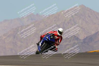 media/Oct-03-2022-Moto Forza (Mon) [[5f077a3730]]/Intermediate Group/Session 4 (Turn 9)/